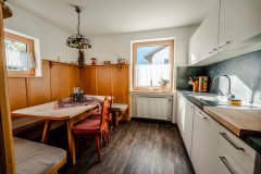MM-Ferienwohnungen-Mittenwald_Geigenbauer_28.jpg